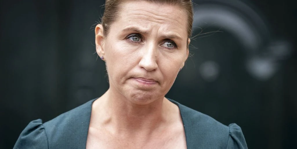 Mette Frederiksen: Vi skal tage større ansvar