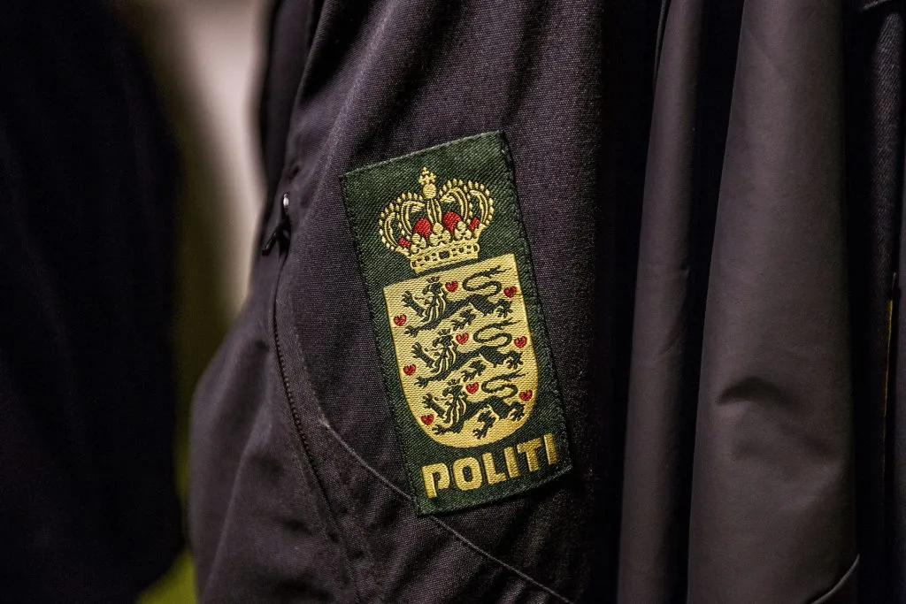 Cyklist påkørt: Politiet efterlyser varebil