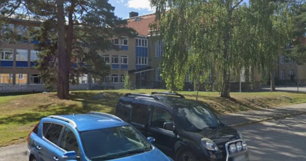17-årig anholdt efter alvorlig trussel: Forberedte drab på gymnasium